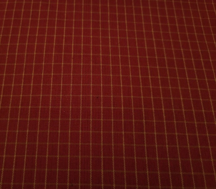 Tela Magomar Patchwork country - colección Primitive Homespun - cuadros tono rojo oscuro con linea beige - Dunroven House 100% Algodón Ref MPH303